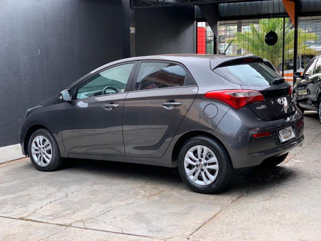 HYUNDAI HB 20 Hatch - Foto