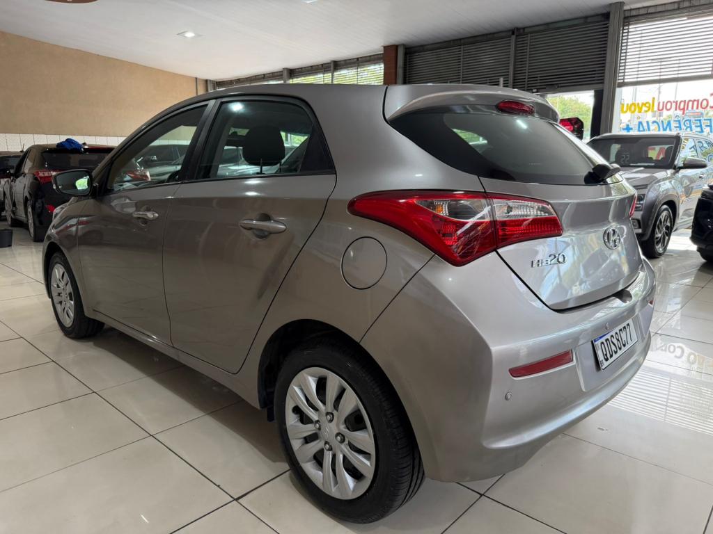 HYUNDAI HB 20 Hatch - Foto