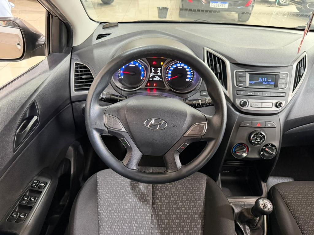 HYUNDAI HB 20 Hatch - Foto