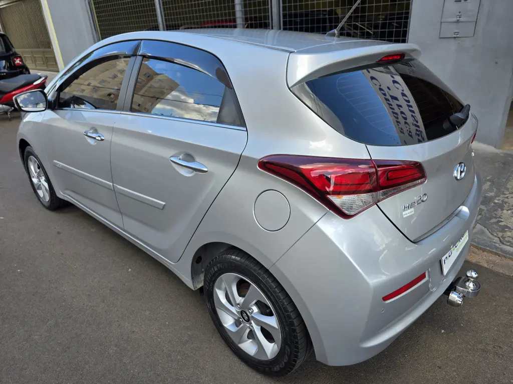 HYUNDAI HB 20 Hatch - Foto