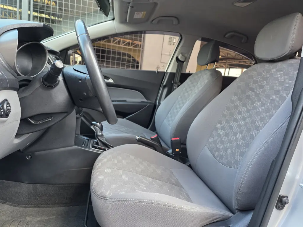 HYUNDAI HB 20 Hatch - Foto