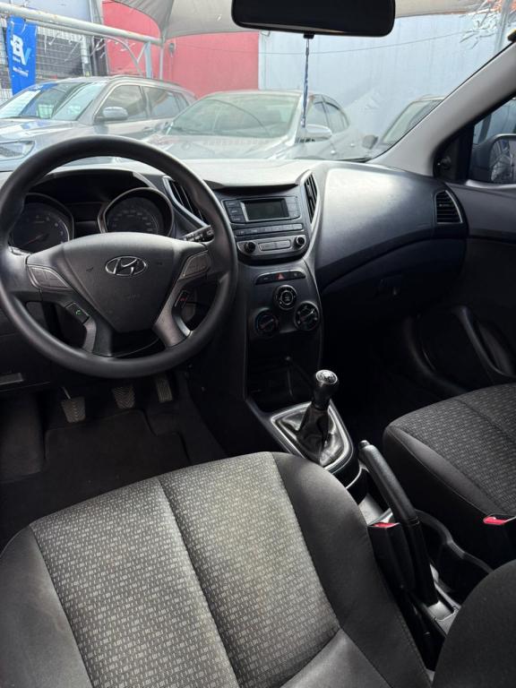 HYUNDAI HB 20 Hatch - Foto