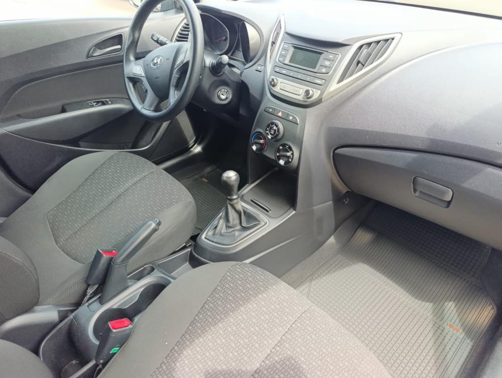 HYUNDAI HB 20 Hatch - Foto