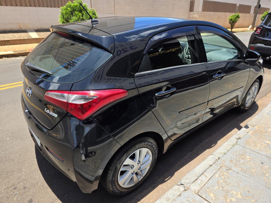 HYUNDAI HB 20 Hatch - Foto