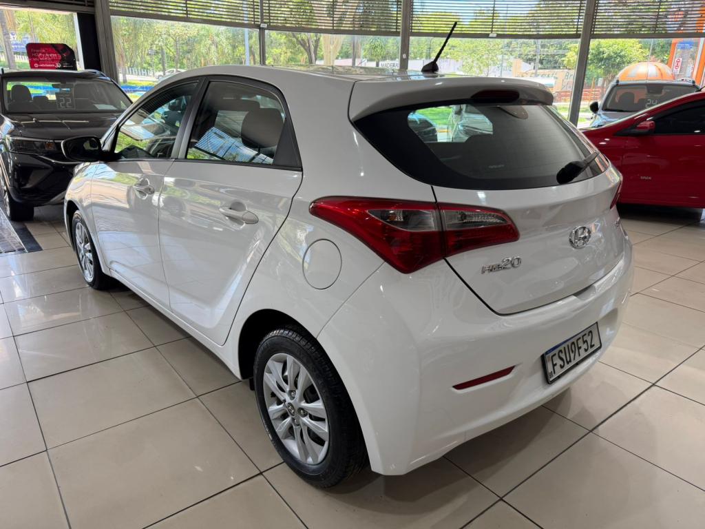 HYUNDAI HB 20 Hatch - Foto
