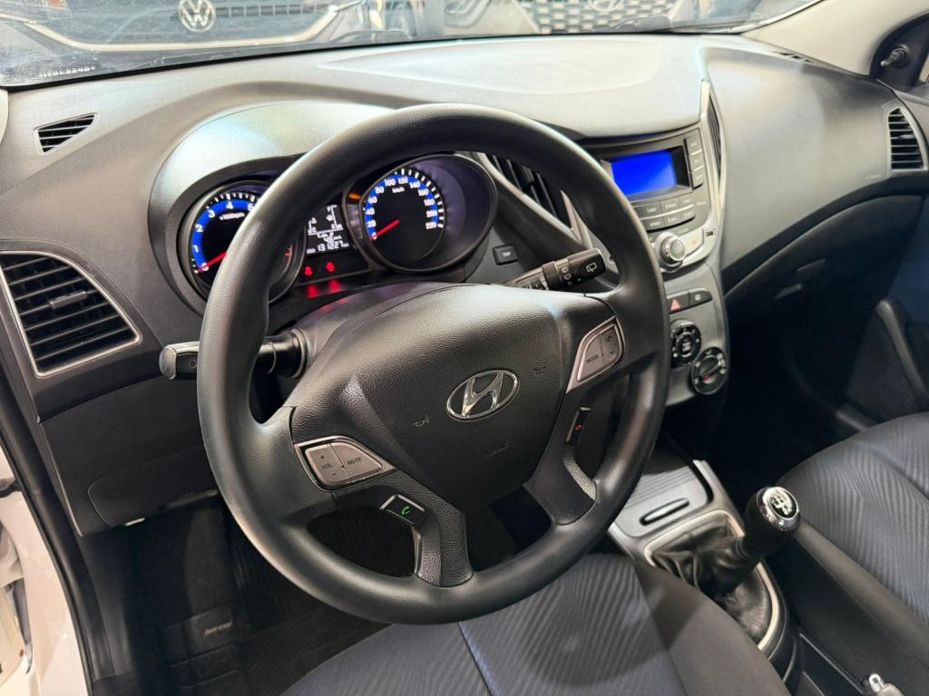 HYUNDAI HB 20 Hatch - Foto