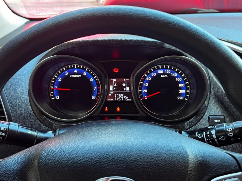 HYUNDAI HB 20 Hatch - Foto