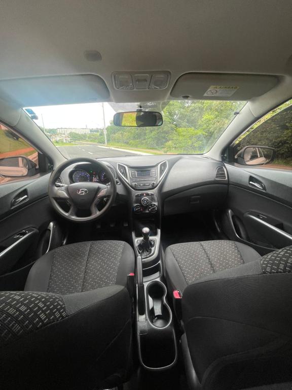 HYUNDAI HB 20 Hatch - Foto