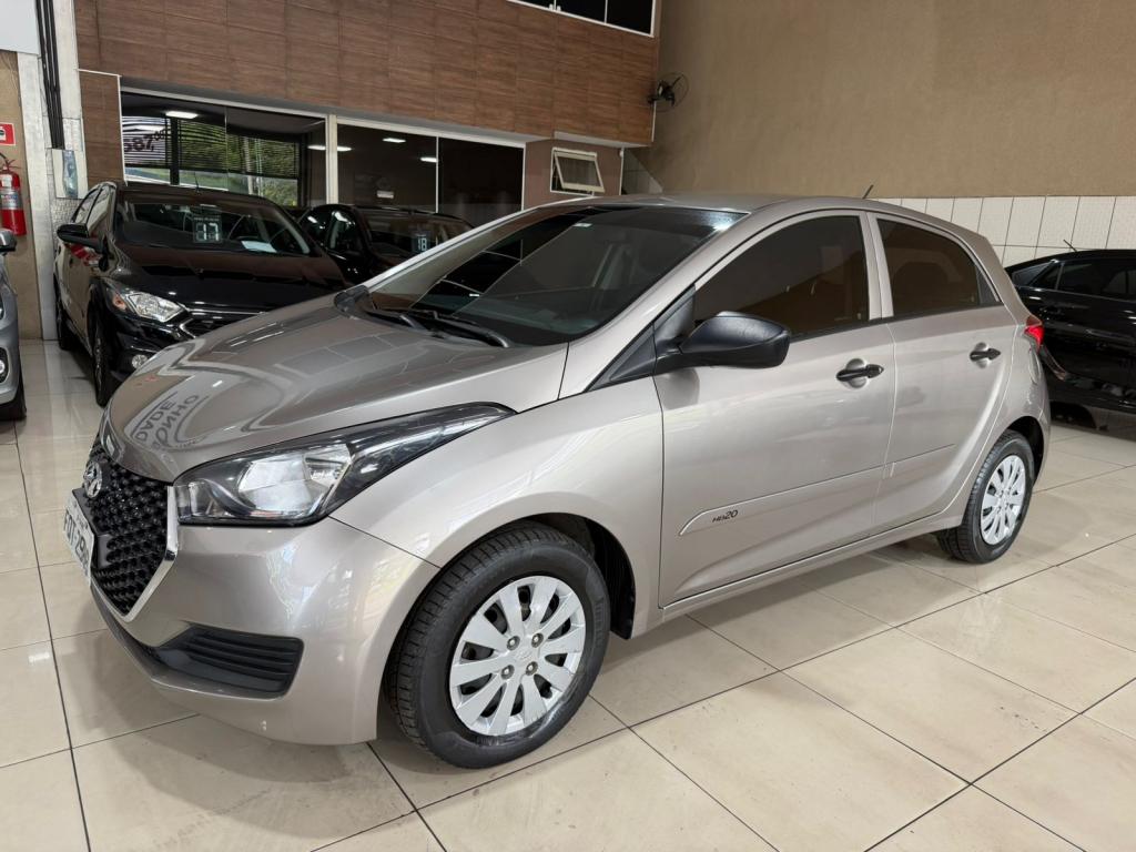 HYUNDAI HB 20 Hatch - Foto