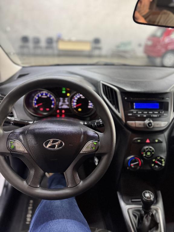 HYUNDAI HB 20 Hatch - Foto