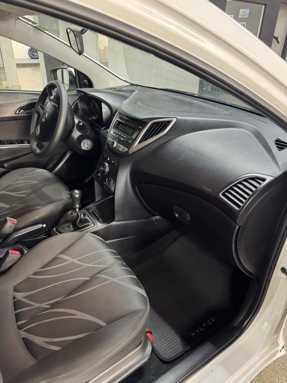 HYUNDAI HB 20 Hatch - Foto