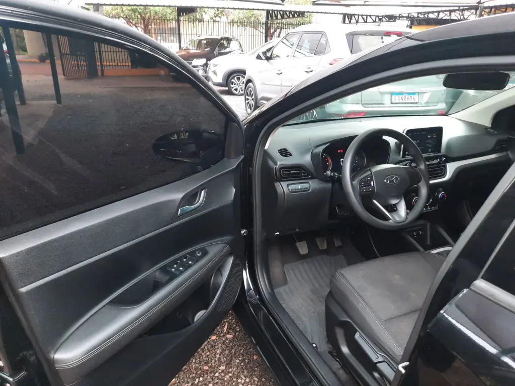 HYUNDAI HB 20 Hatch - Foto