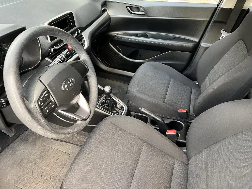 HYUNDAI HB 20 Hatch - Foto