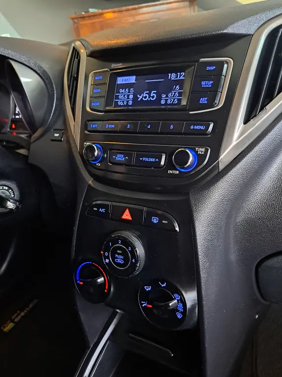 HYUNDAI HB 20 Hatch - Foto