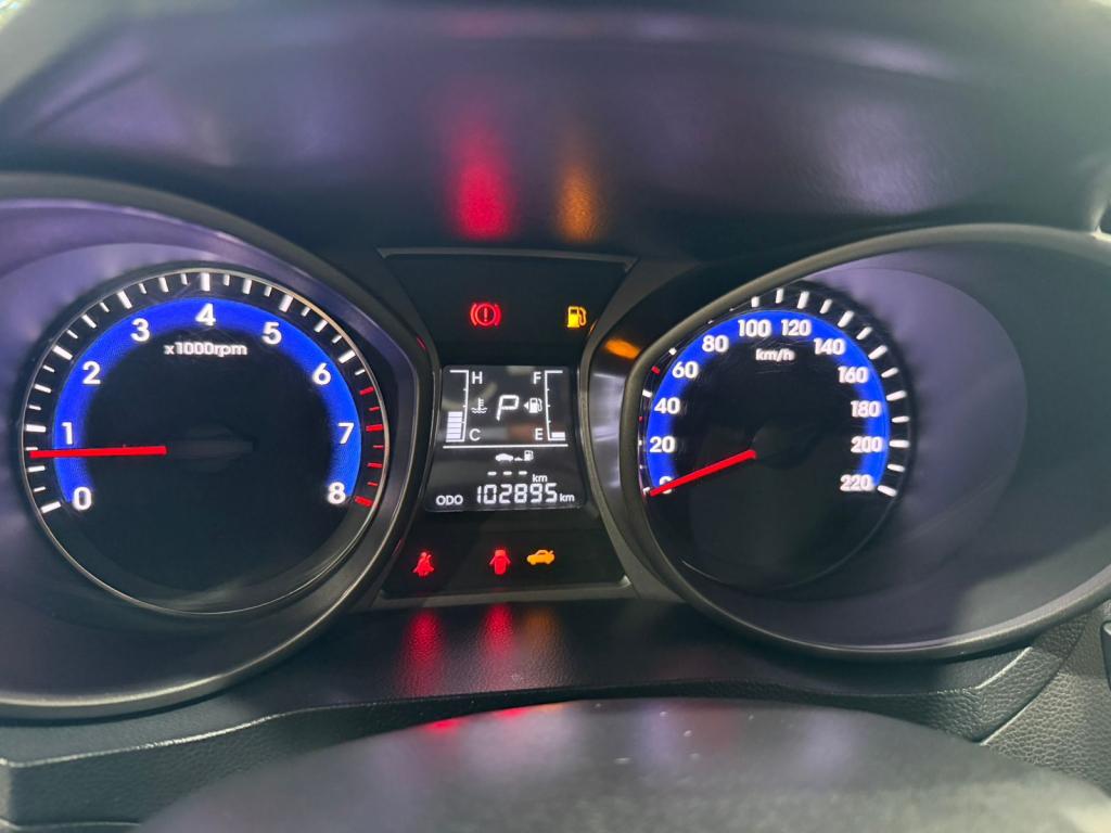 HYUNDAI HB 20 Hatch X - Foto