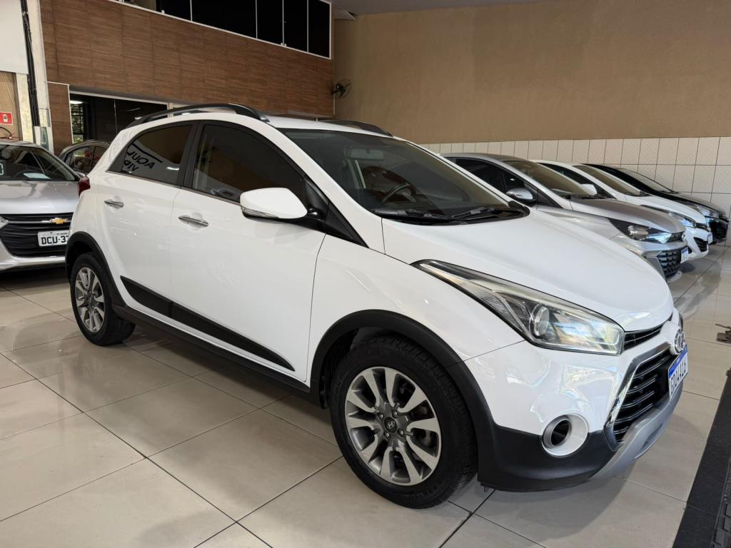 HYUNDAI HB 20 Hatch X - Foto