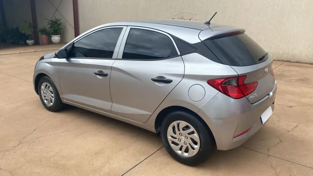 HYUNDAI HB 20 Hatch - Foto