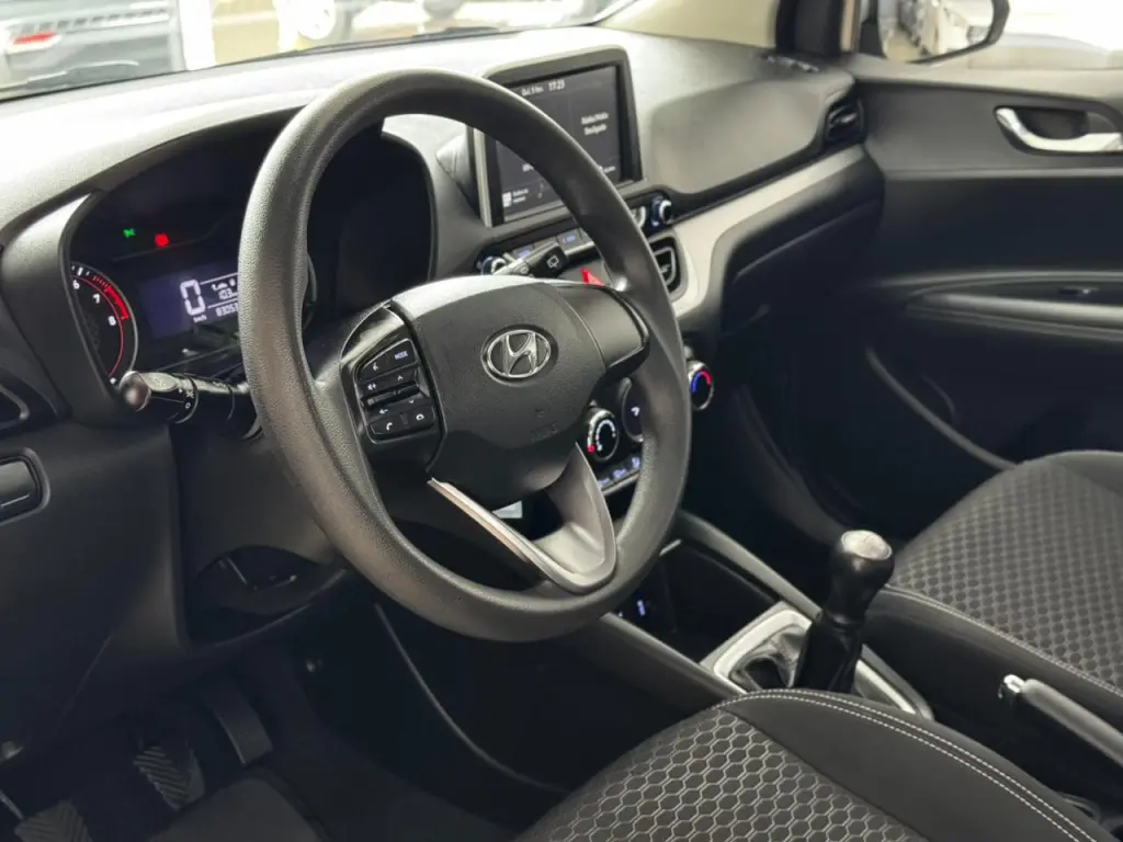 HYUNDAI HB 20 Hatch - Foto