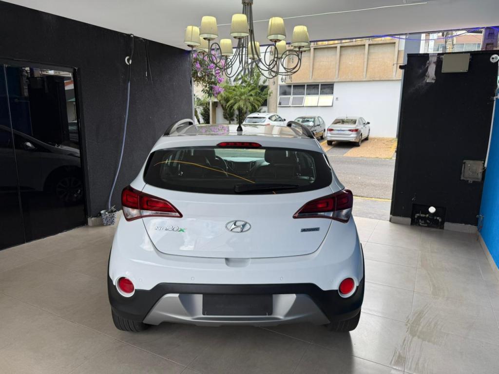HYUNDAI HB 20 Hatch X - Foto
