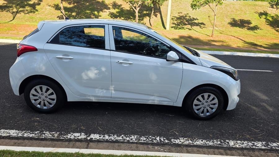 HYUNDAI HB 20 Hatch - Foto