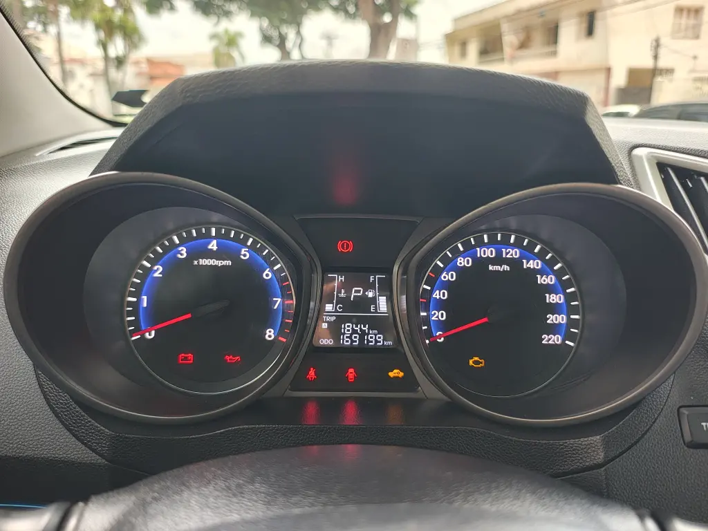 HYUNDAI HB 20 Hatch - Foto