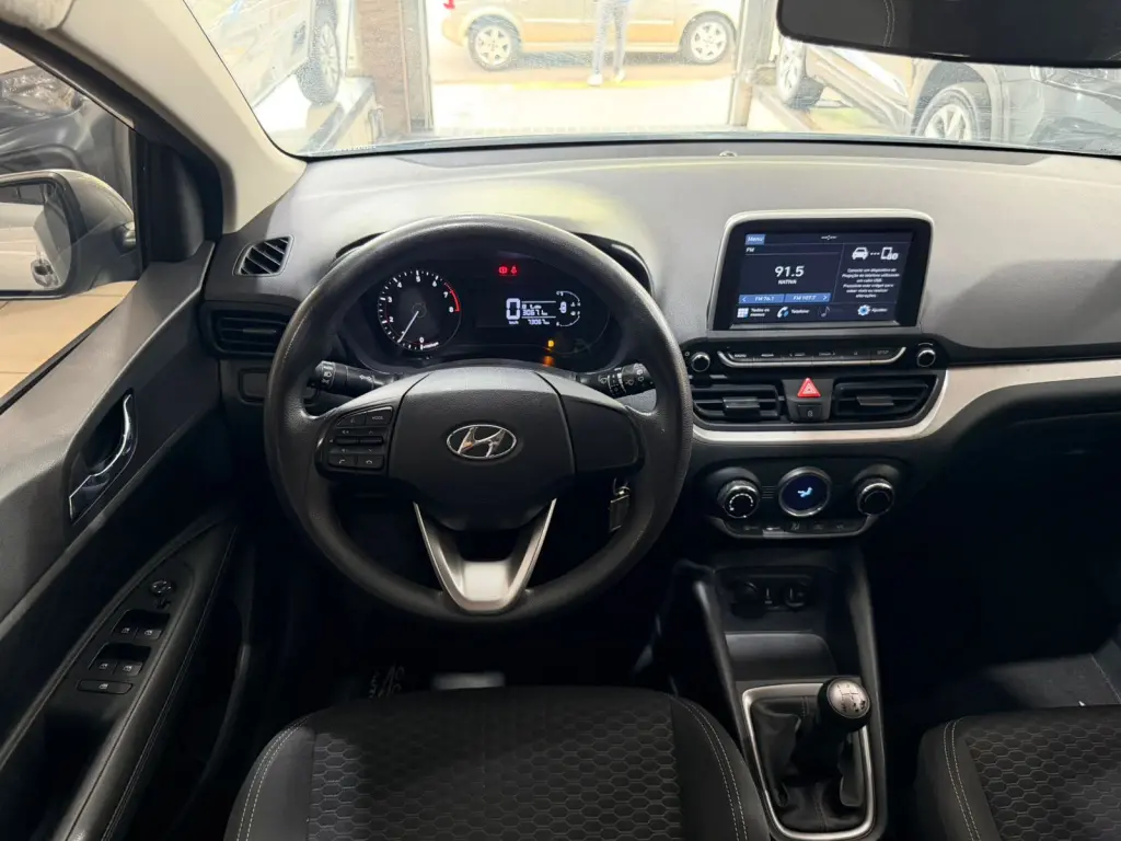 HYUNDAI HB 20 Hatch - Foto