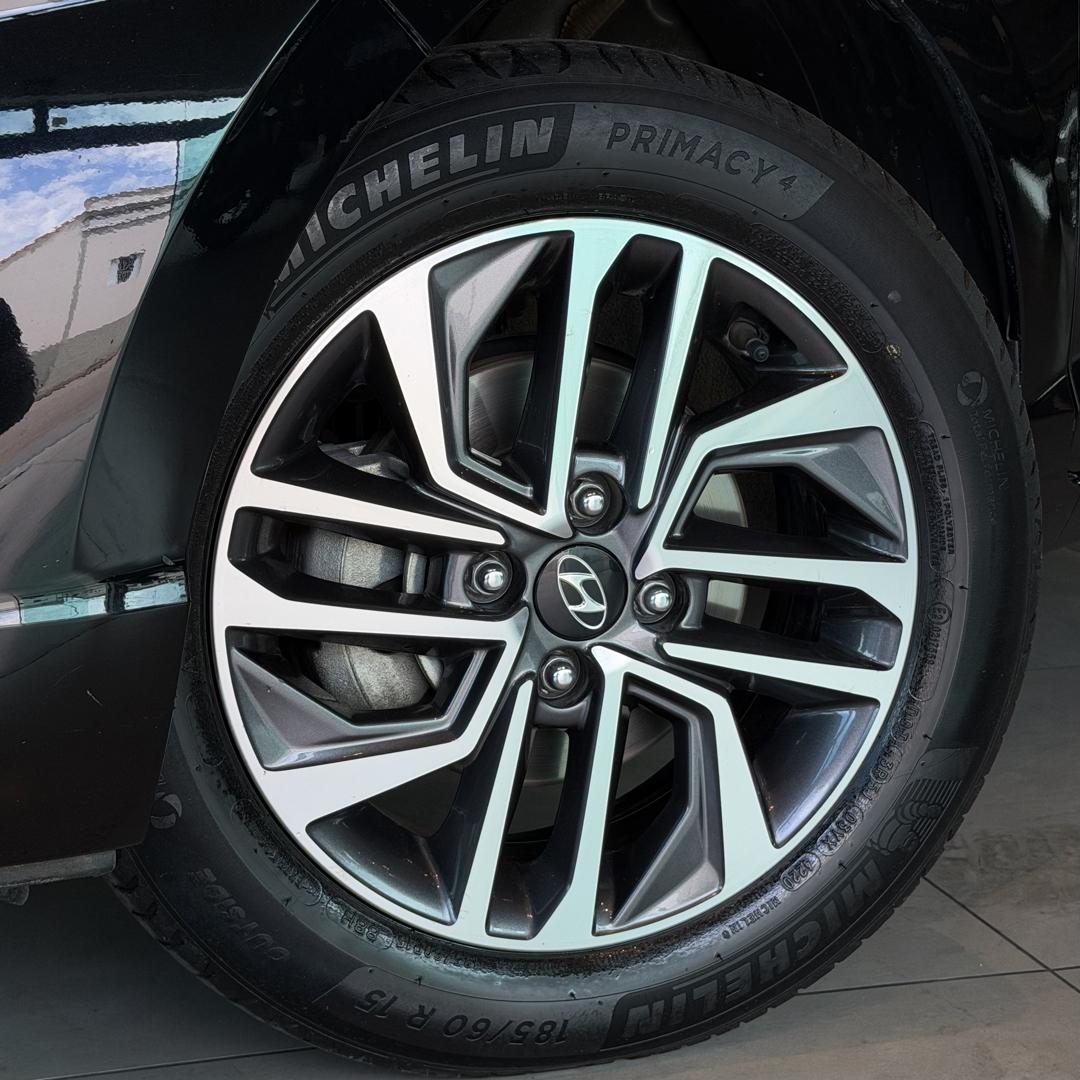 HYUNDAI HB 20 Hatch - Foto