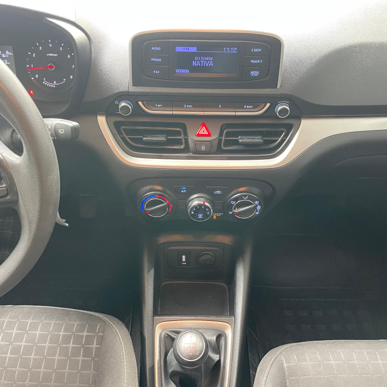 HYUNDAI HB 20 Hatch - Foto