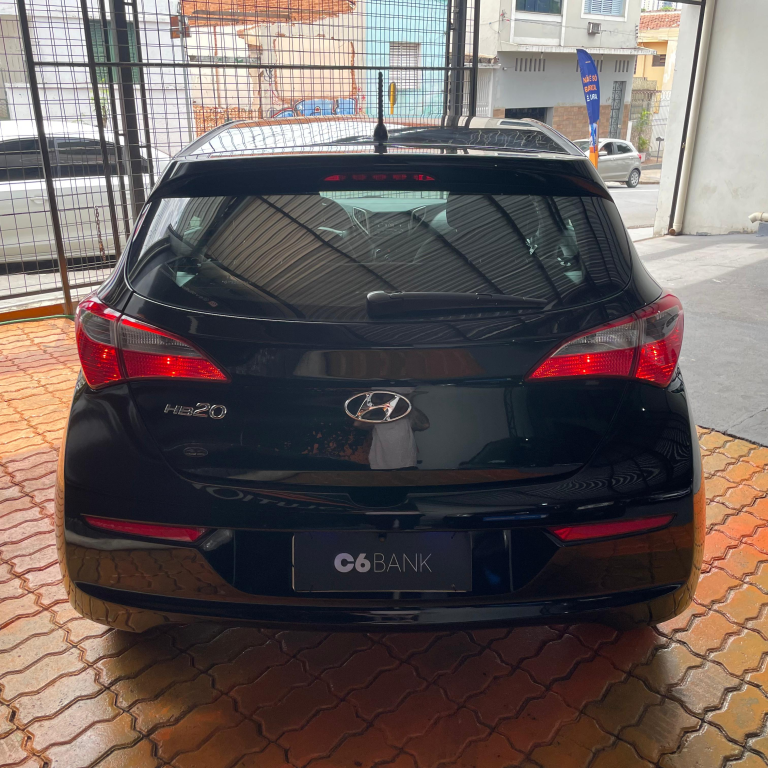 HYUNDAI HB 20 Hatch - Foto