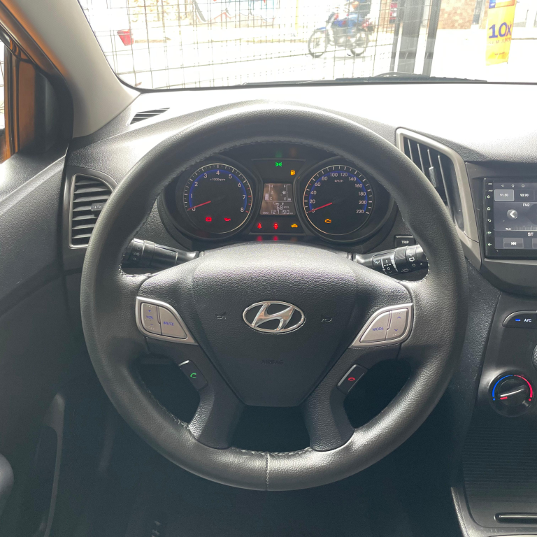 HYUNDAI HB 20 Hatch - Foto