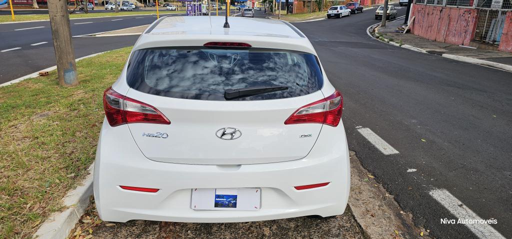 HYUNDAI HB 20 Hatch - Foto