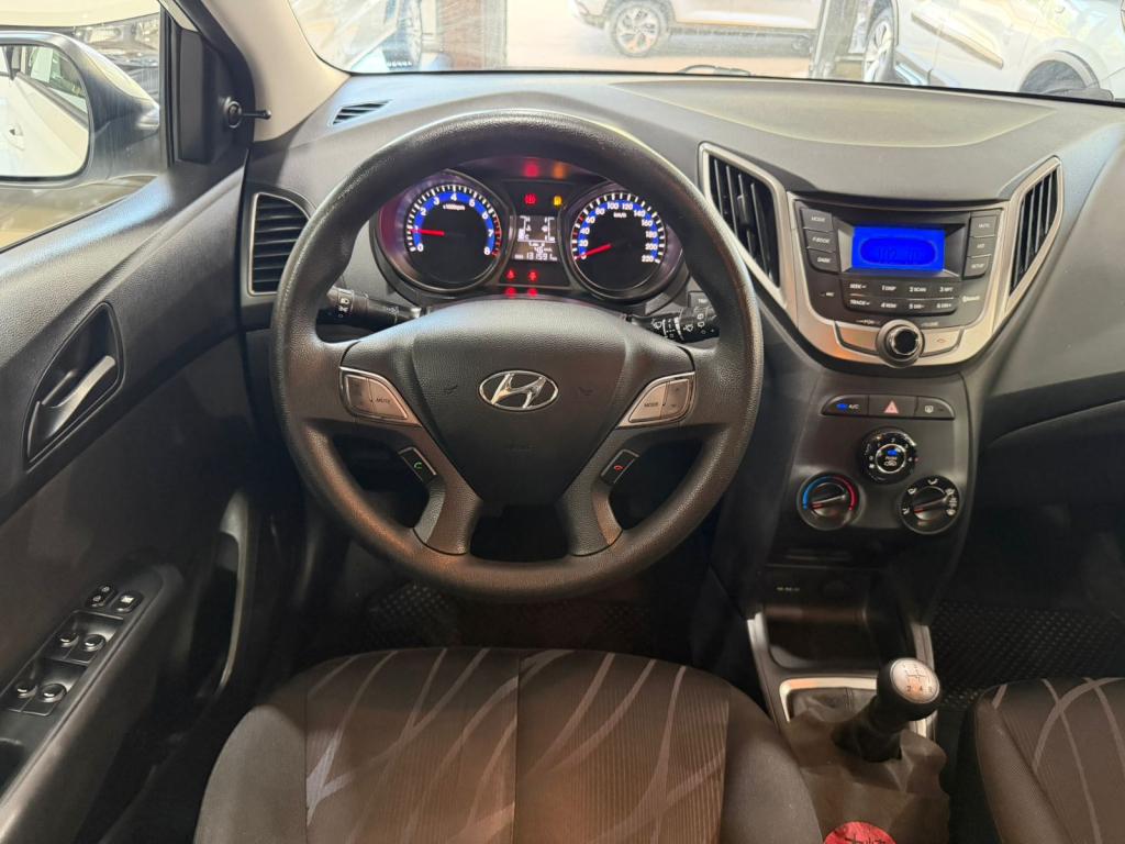 HYUNDAI HB 20 Hatch - Foto