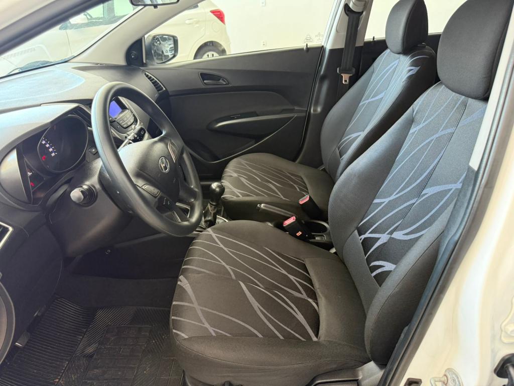 HYUNDAI HB 20 Hatch - Foto