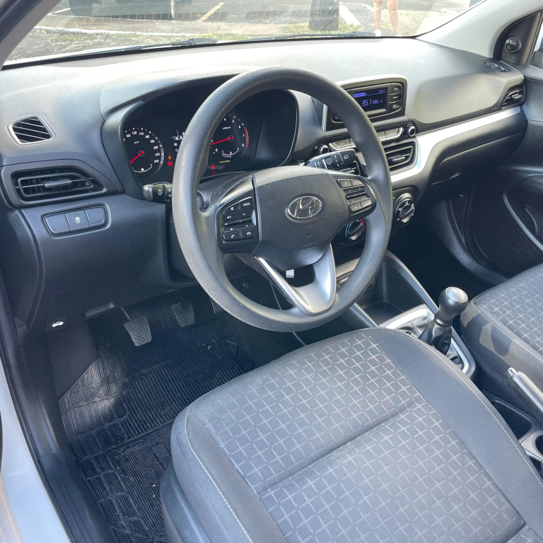 HYUNDAI HB 20 Hatch - Foto