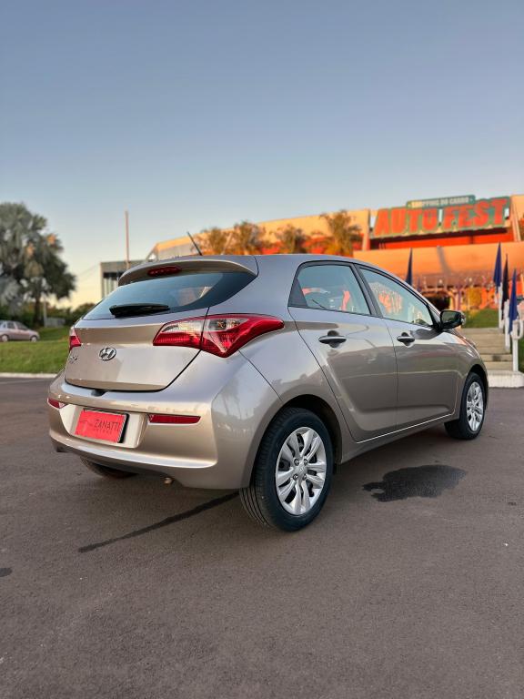 HYUNDAI HB 20 Hatch - Foto