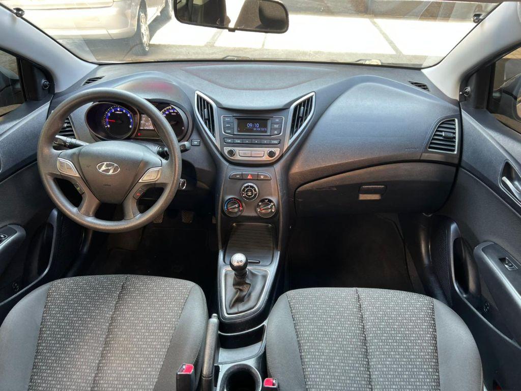 HYUNDAI HB 20 Hatch - Foto