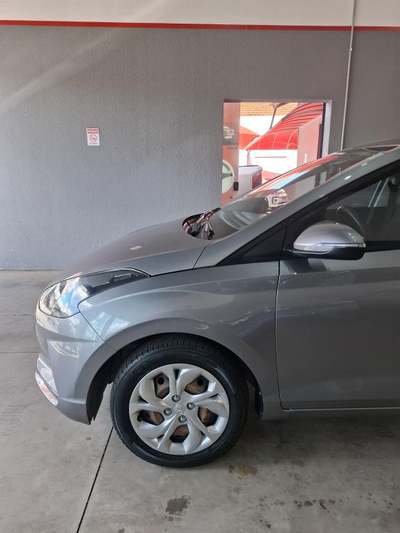 HYUNDAI HB 20 Hatch - Foto