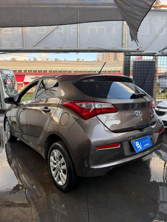 HYUNDAI HB 20 Hatch - Foto