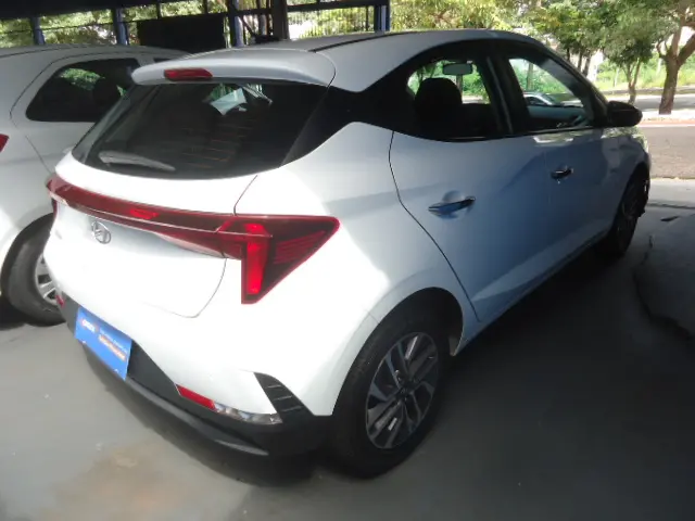 HYUNDAI HB 20 Hatch - Foto