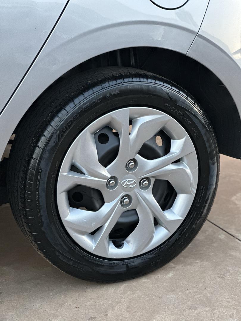 HYUNDAI HB 20 Hatch - Foto