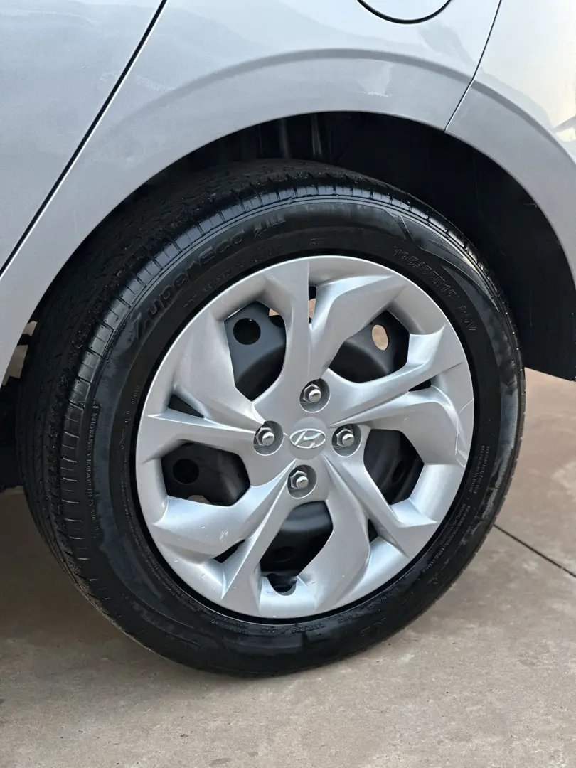 HYUNDAI HB 20 Hatch - Foto
