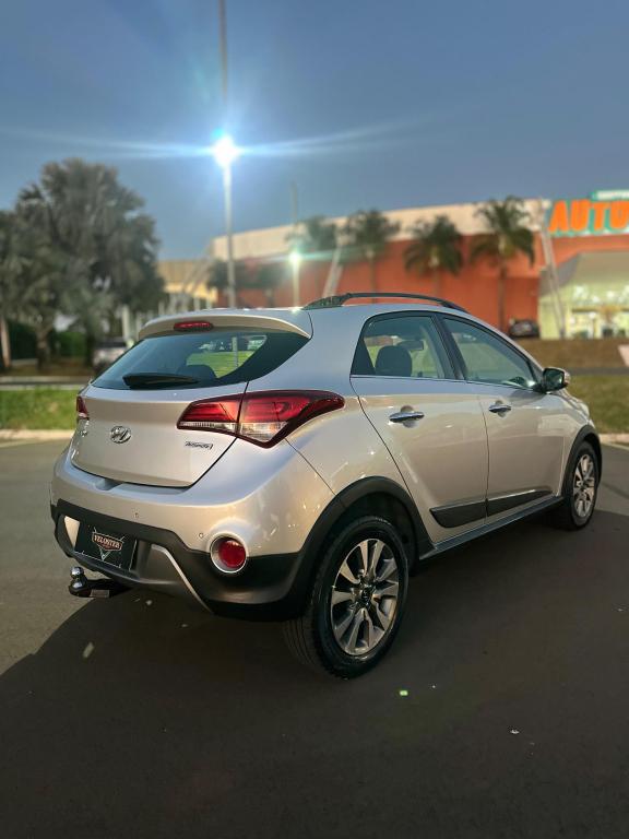 HYUNDAI HB 20 Hatch X - Foto