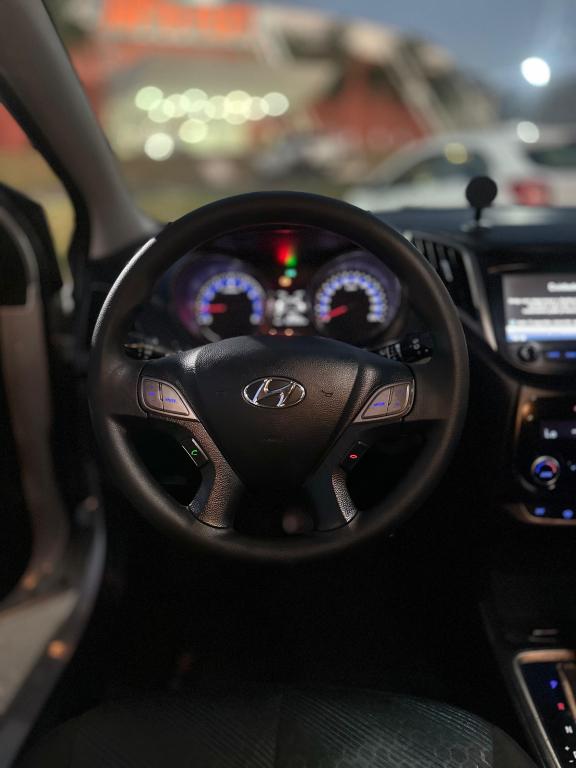 HYUNDAI HB 20 Hatch X - Foto