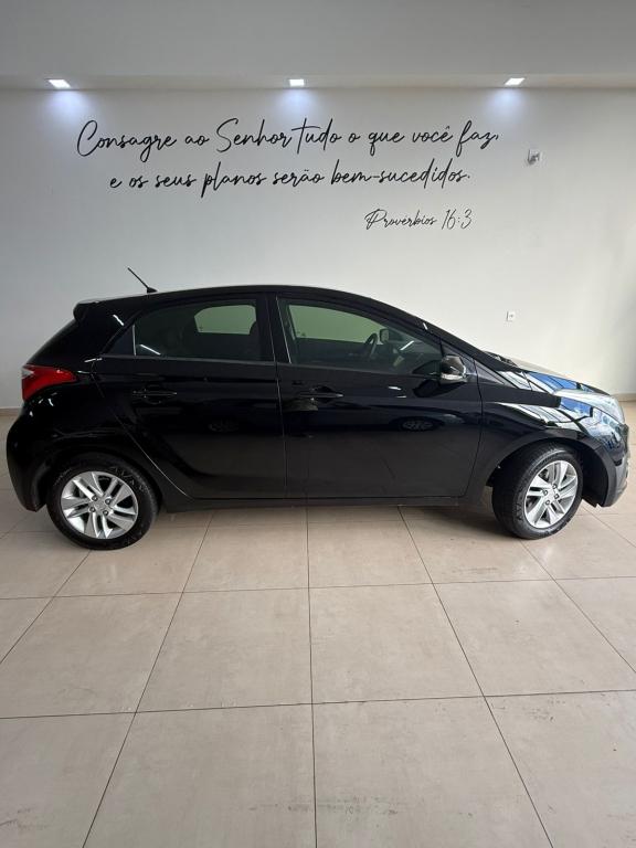 HYUNDAI HB 20 Hatch - Foto