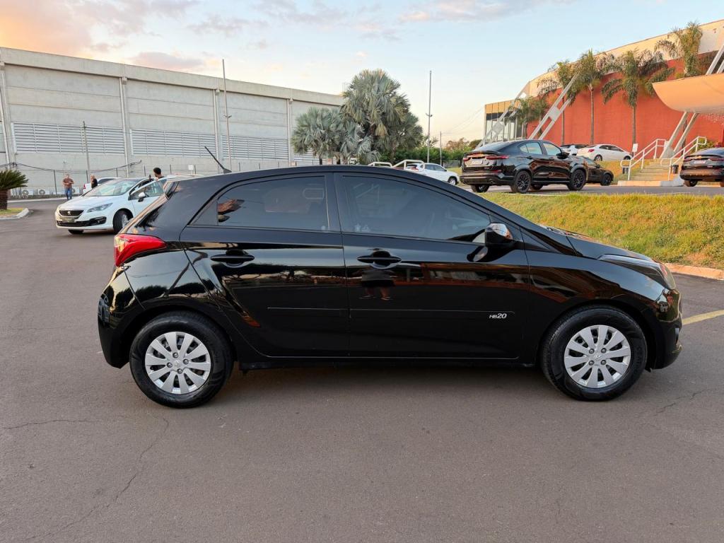 HYUNDAI HB 20 Hatch - Foto