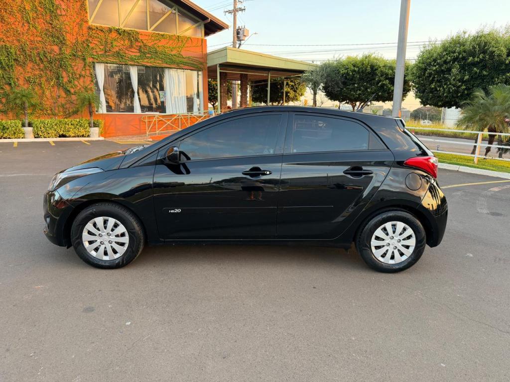 HYUNDAI HB 20 Hatch - Foto