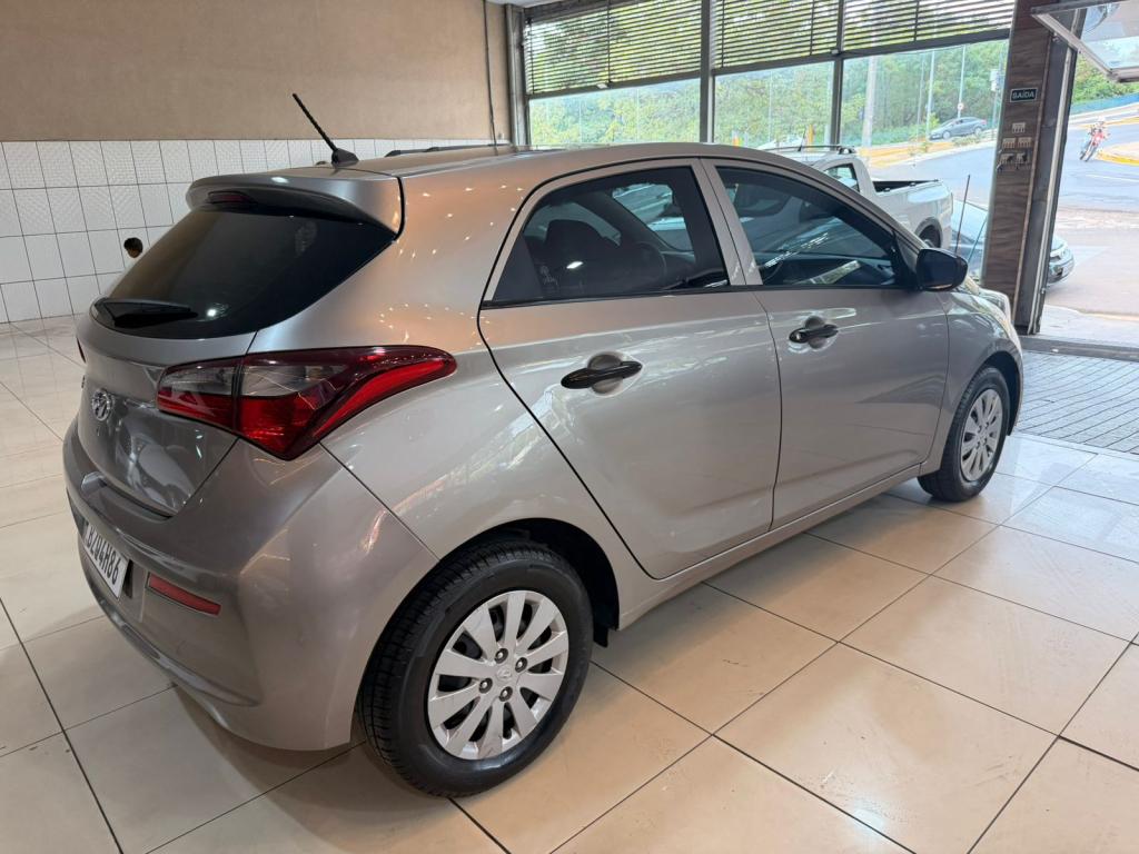 HYUNDAI HB 20 Hatch - Foto