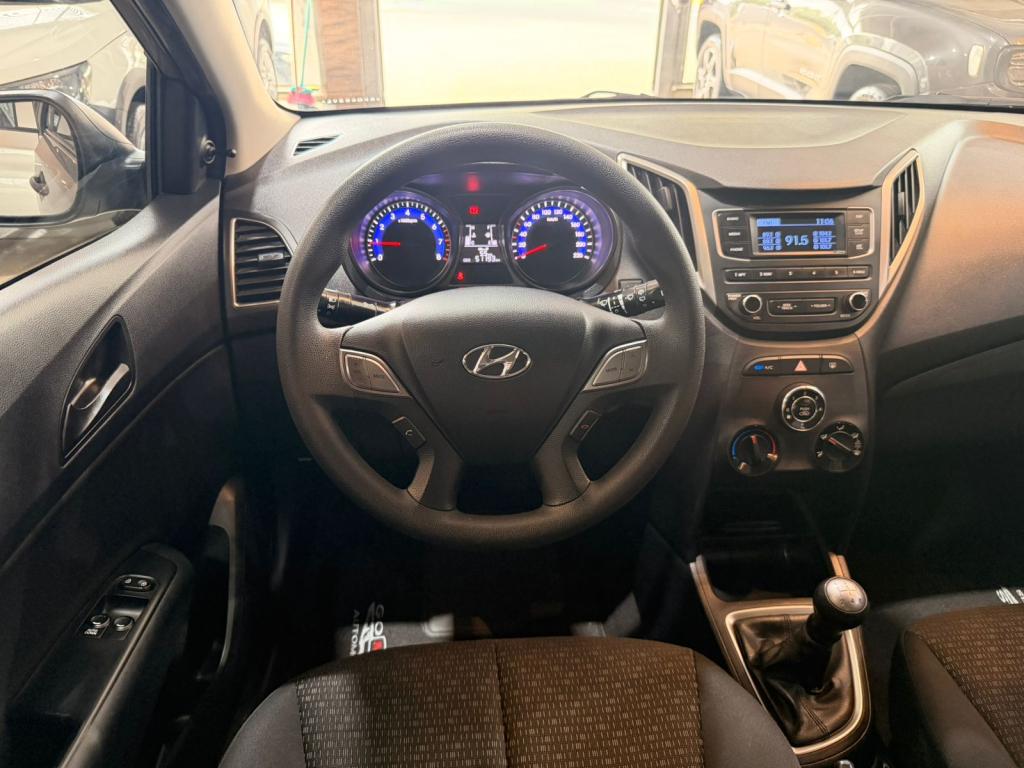 HYUNDAI HB 20 Hatch - Foto