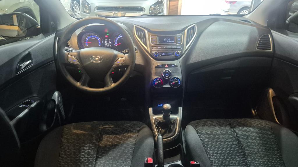 HYUNDAI HB 20 Hatch - Foto