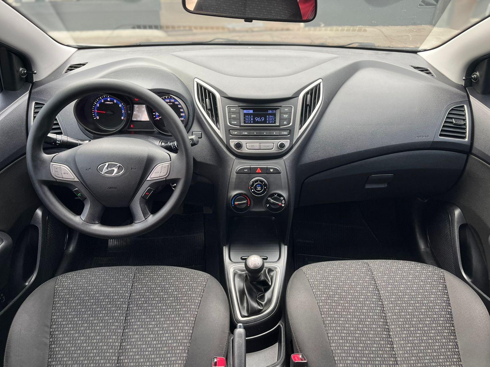 HYUNDAI HB 20 Hatch - Foto